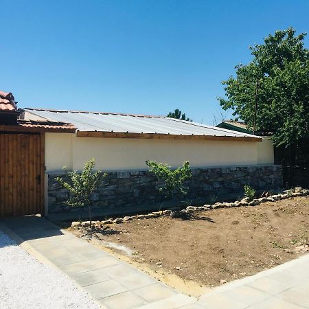 Бунгало- Bungalow Καβάρνα Εξωτερικό φωτογραφία